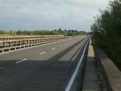 [Waitaki River bridge]