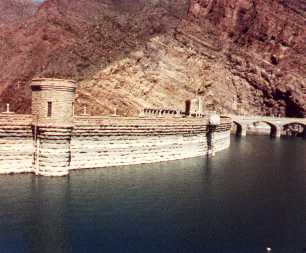 [Old Roosevelt Dam]