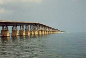 [US 1 trestle bridge]